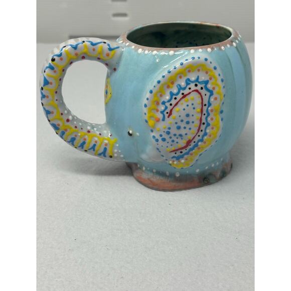 Unique Elephant Stoneware Pottery Mug Signed By Artist Blue Raised - Picture 5 of 9